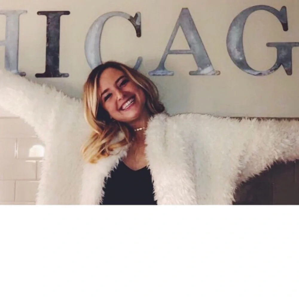 White Faux Fur Fuzzy Express Jacket / Coat size XS/S - Picture 7 of 7